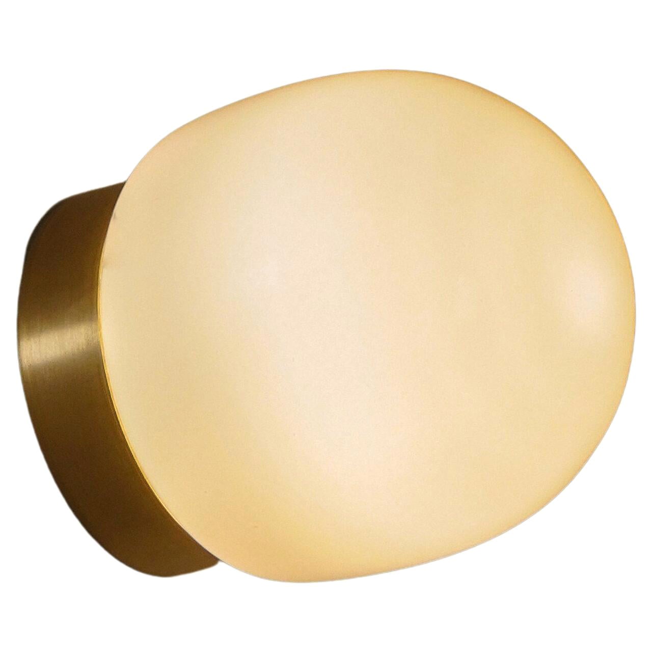 Nuvol Simple Wall Light by Contain