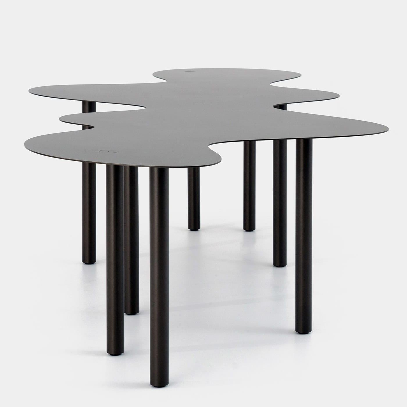 Italian Nuvola 01 Dining Table by Mario Cucinella For Sale