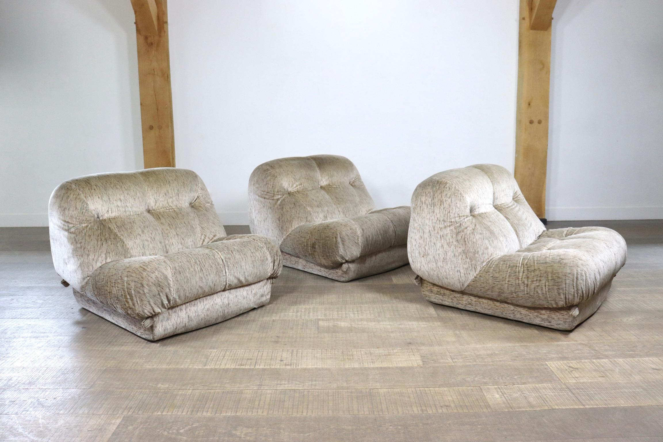 Nuvolone Modular Sofa by Rino Maturi for Mimo Padova, 1970s In Good Condition In ABCOUDE, UT