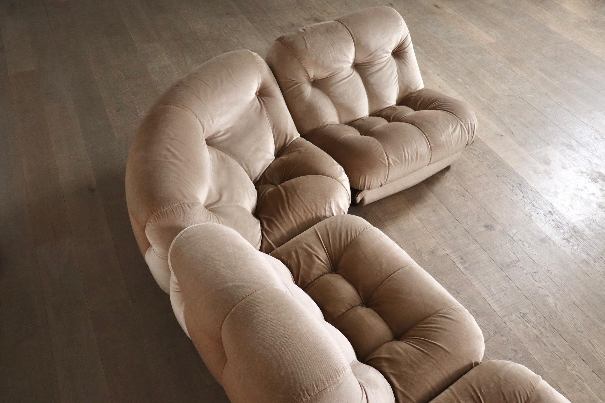 Sofá modular Nuvolone de Rino Maturi para Mimo Padova, años 70 en Bueno estado para la venta en ABCOUDE, UT