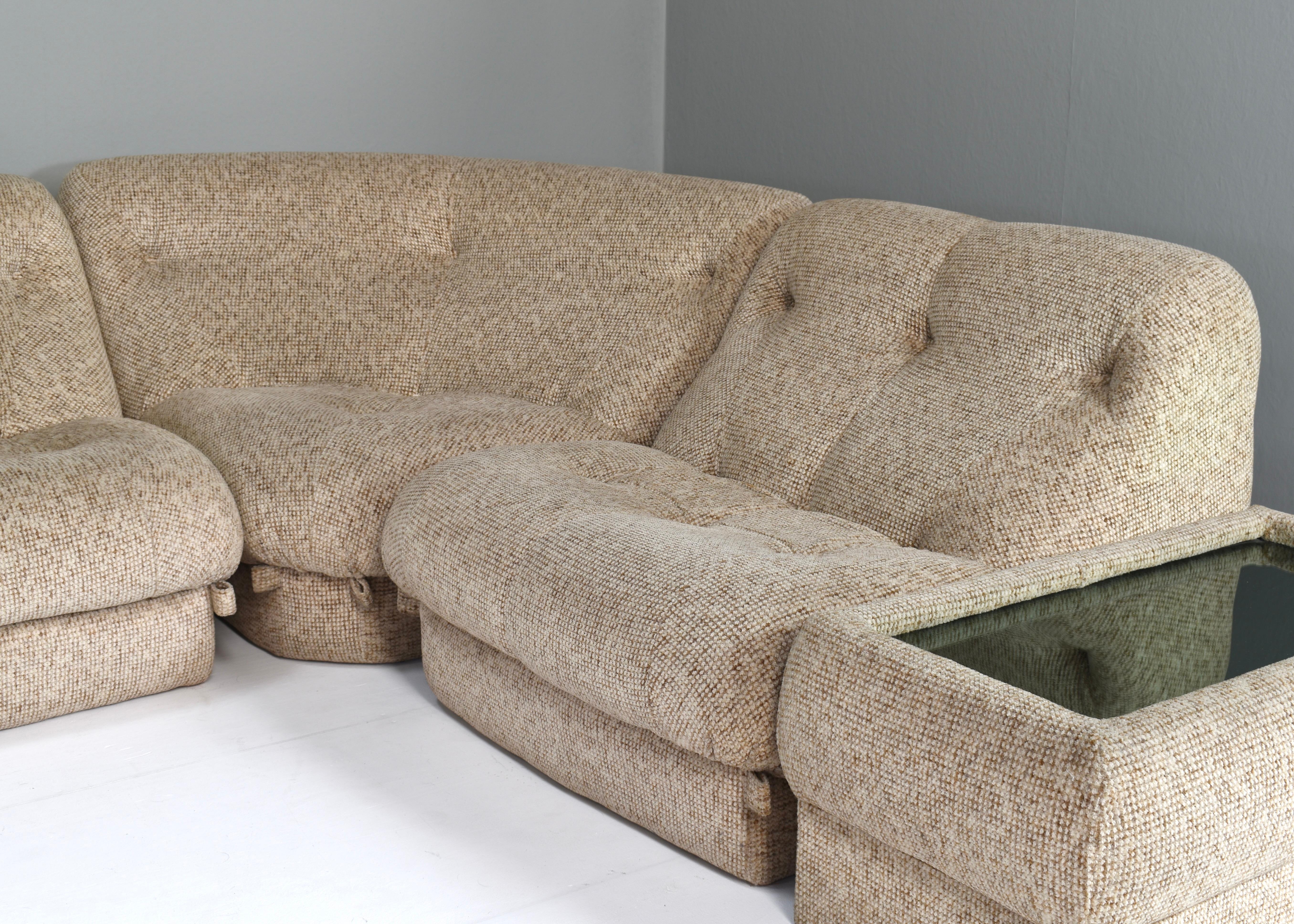 Nuvolone sofa by Rino Maturi for Mimi Padova – Italy, circa 1970 For Sale 1