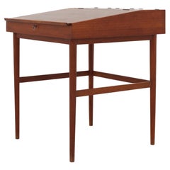 Vintage NV 40 writing desk by Finn Juhl