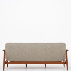 NV 53 sofa by Finn Juhl
