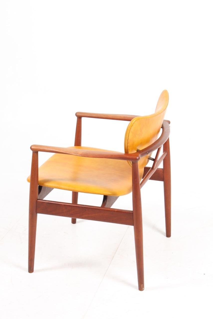 Mid-20th Century NV48 Armchair by Finn Juhl for Cabinetmaker Niels Vodder