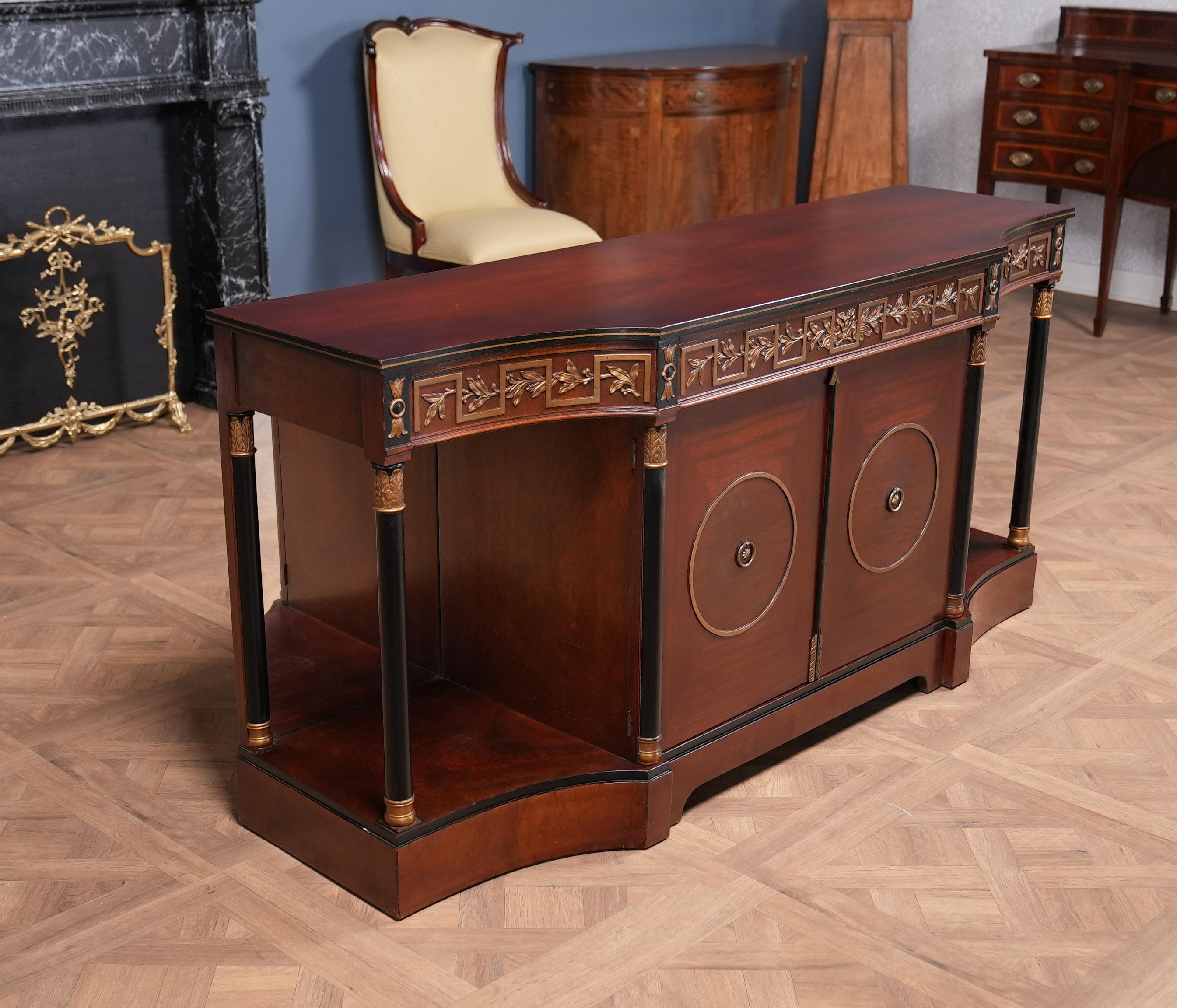 Renaissance Enfilade vintage de style Regency NVIN0508 en vente