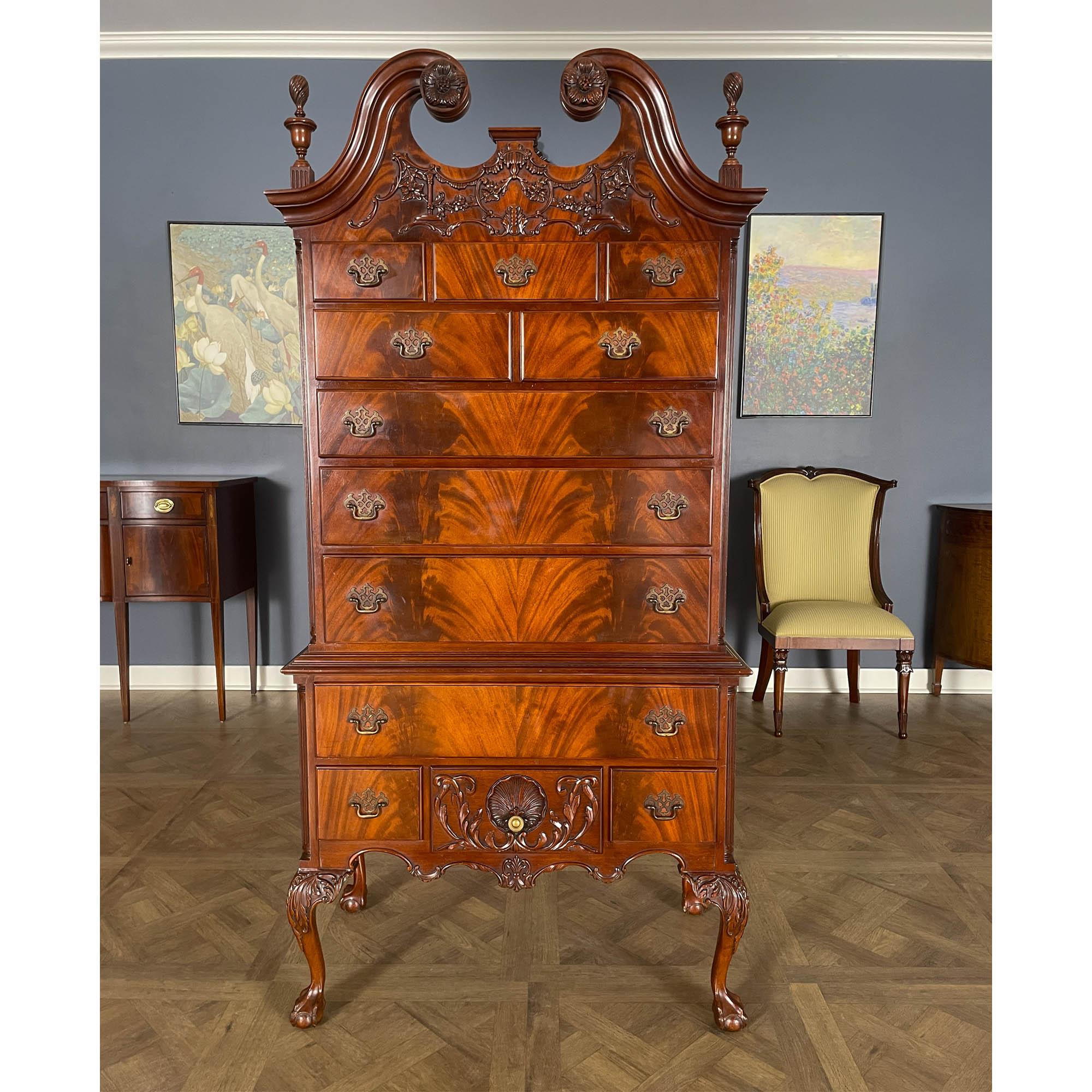 From Niagara Furniture a Vintage Mahogany High Chest, a high quality piece of furniture from top to bottom. This tall chest was designed for use in a bedroom but would also look great in a living room or hallway setting. Hard to find vertical