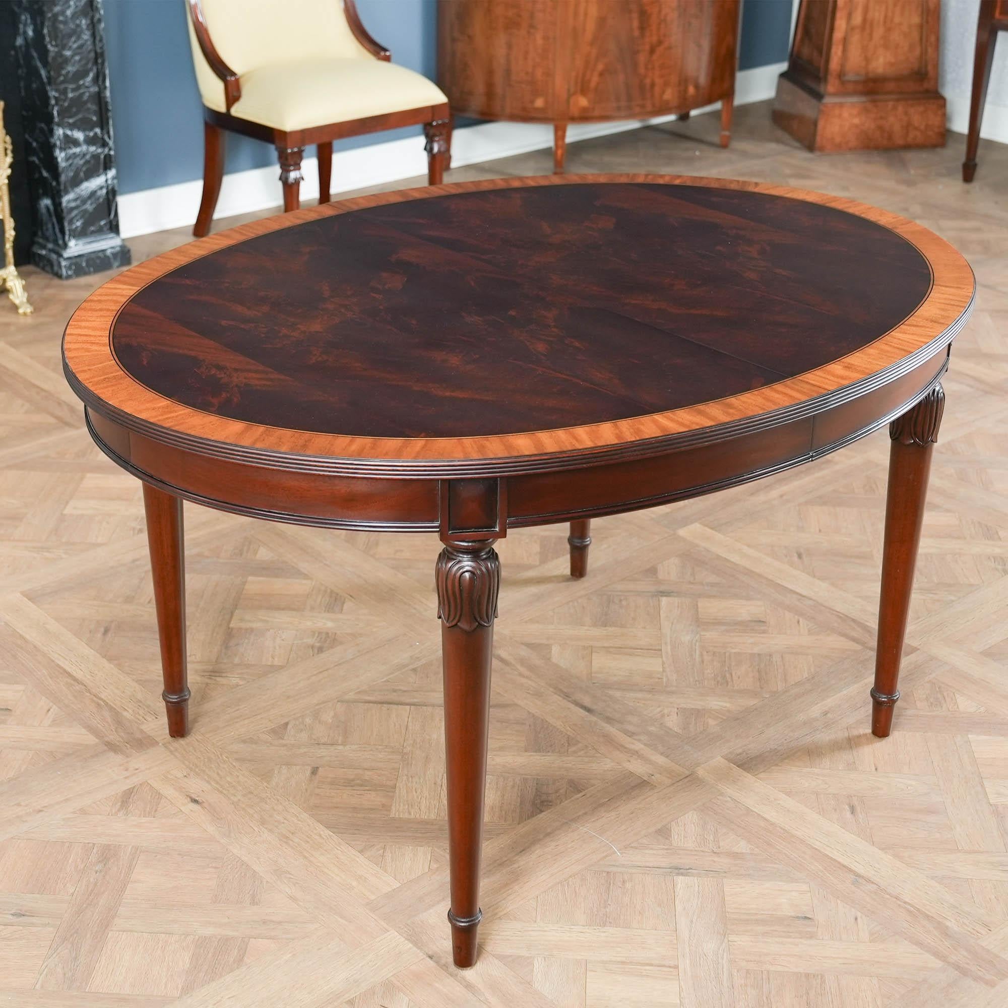 NVIN0523 Table de salle à manger ovale Vintage Millender en vente 2