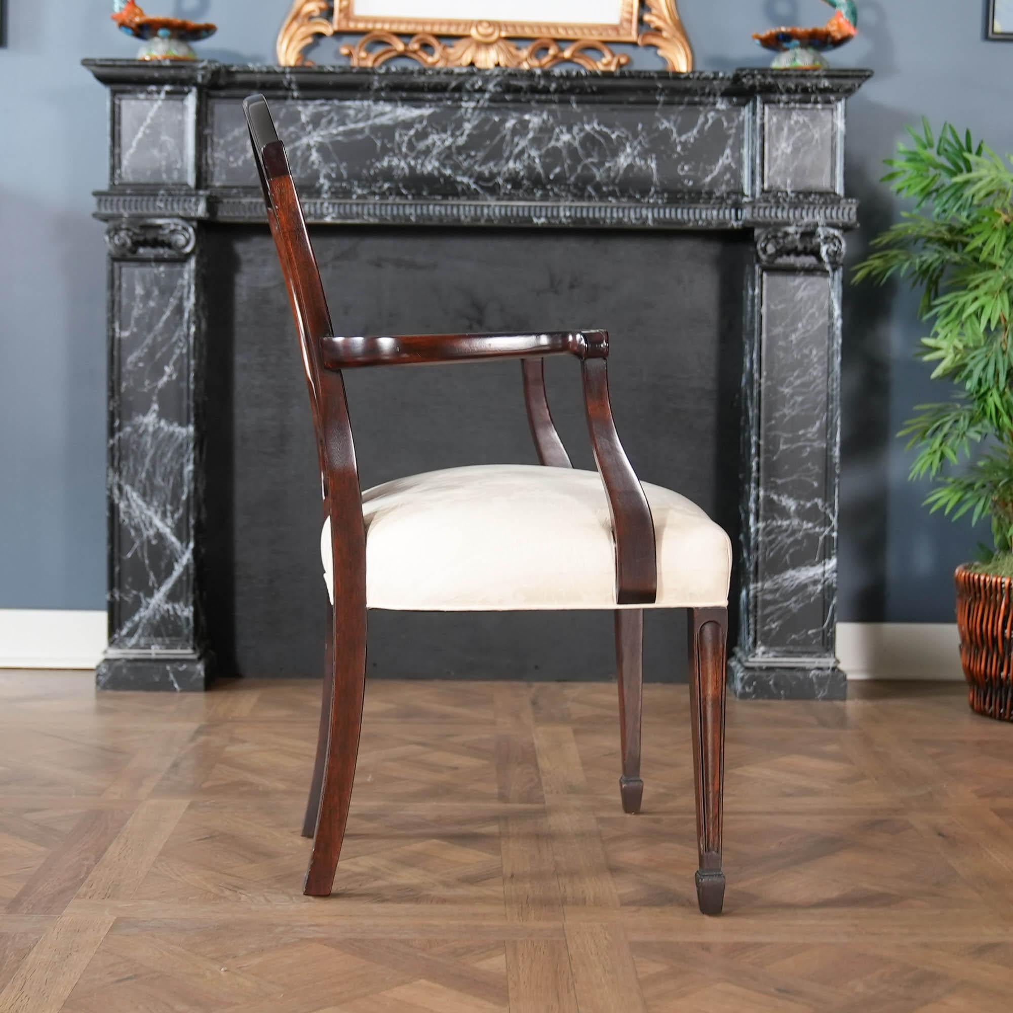 Renaissance NVIN0536 Vintage Stickley Set of 8 Shieldback Chairs For Sale