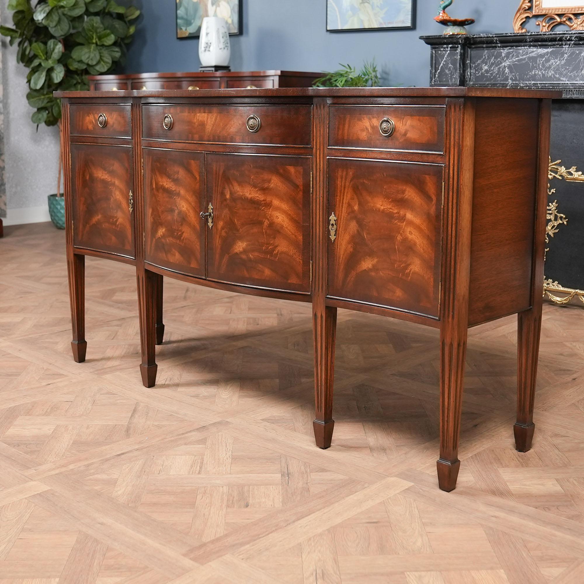 North American NVIN0561 Bevan Funnell Vintage Sideboard For Sale