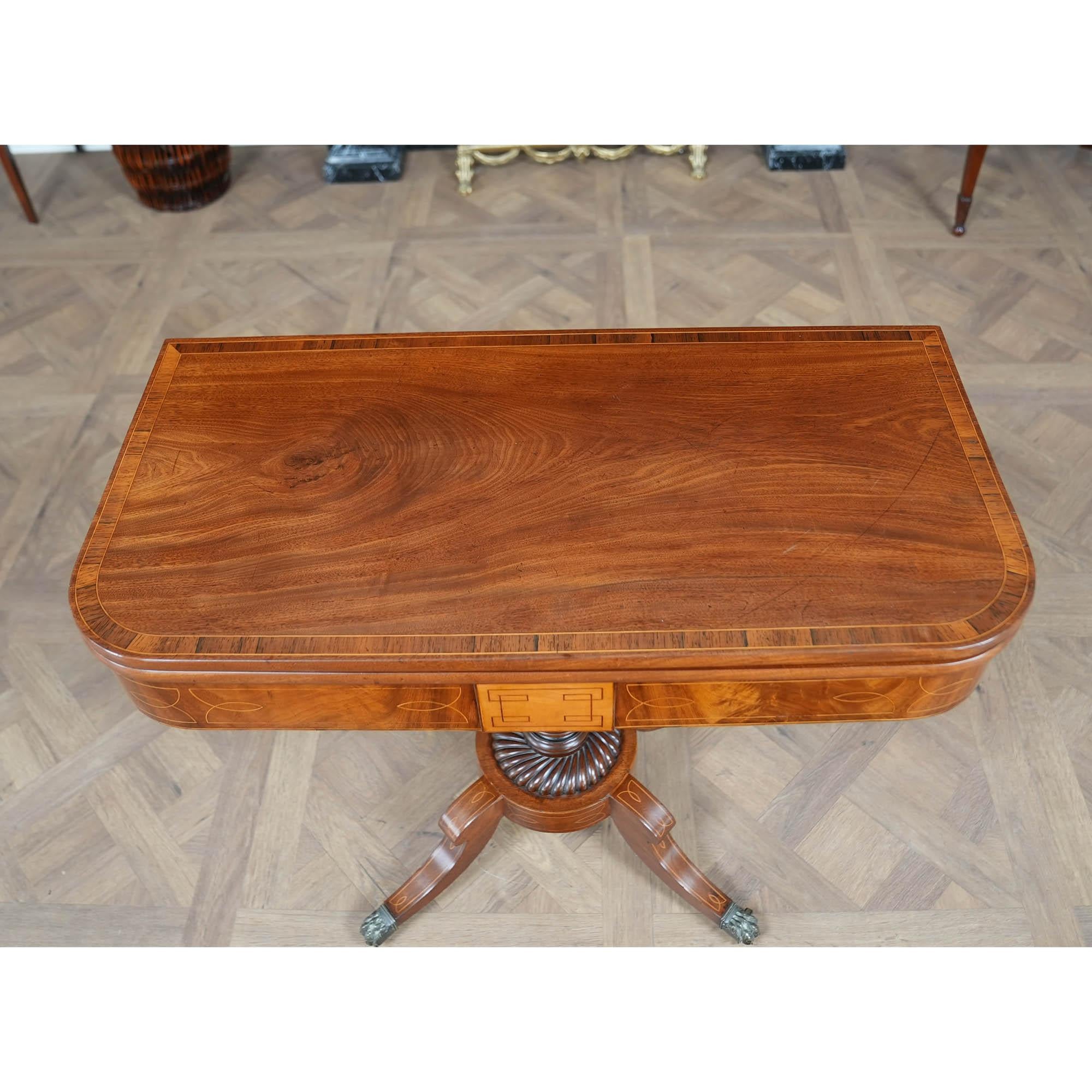 NVIN0570 Mesa de juego antigua de caoba con bandas finales del siglo XX en venta