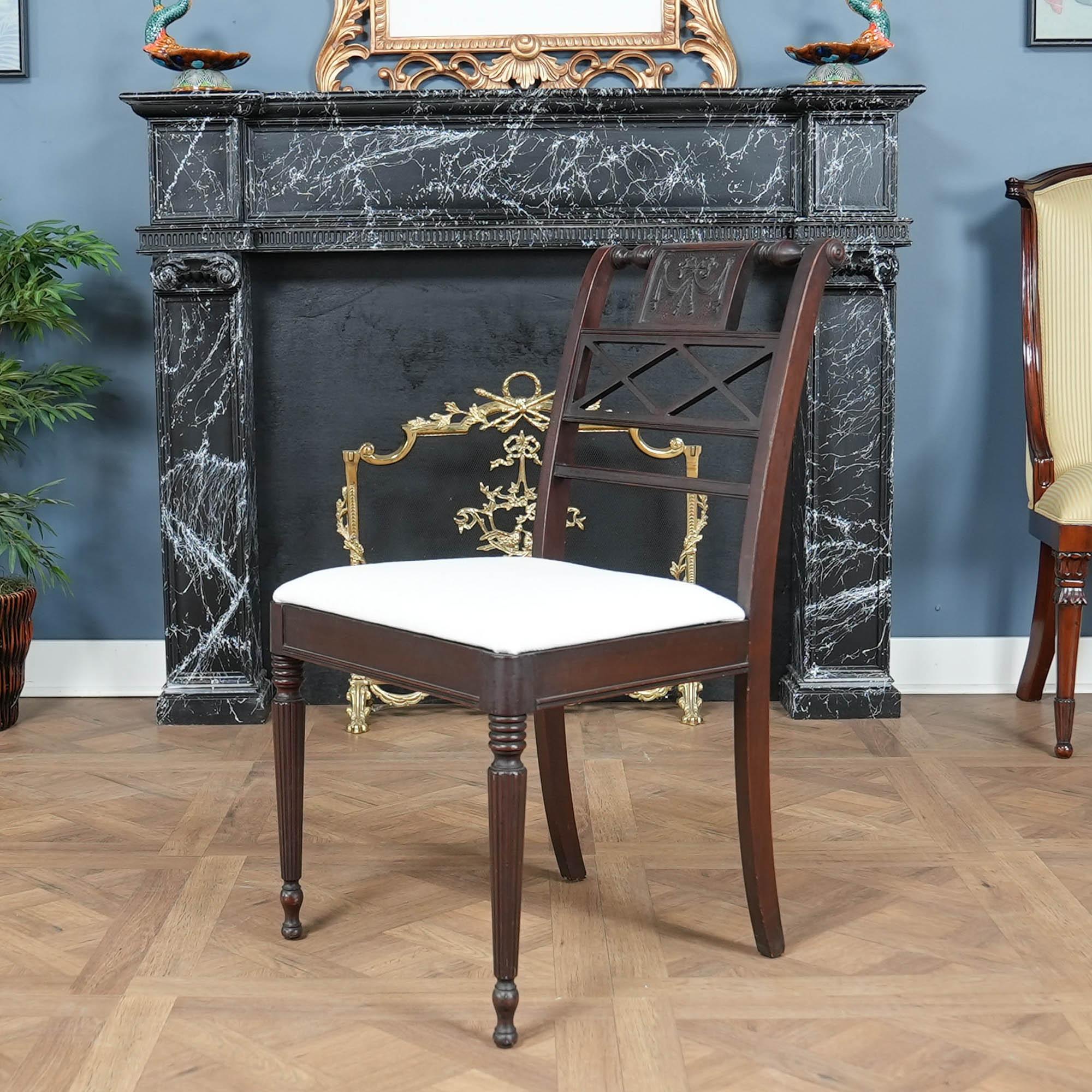 NVIN0571 Ensemble ancien de 6 chaises de style Feder en vente 7