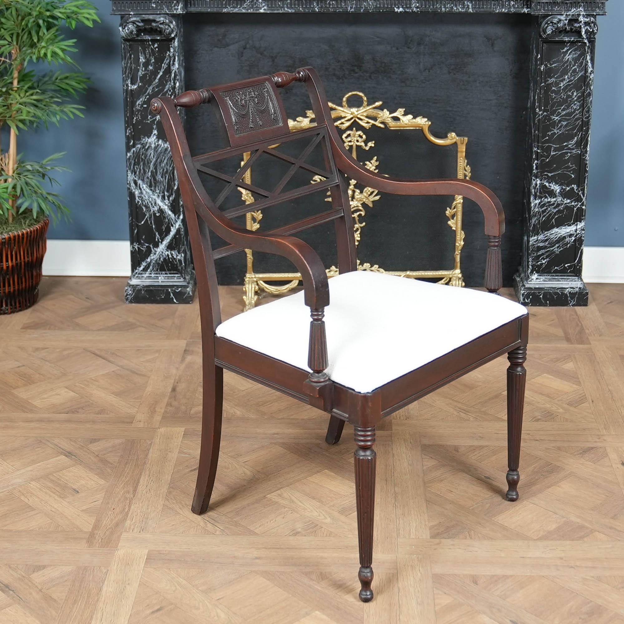 Nord-américain NVIN0571 Ensemble ancien de 6 chaises de style Feder en vente