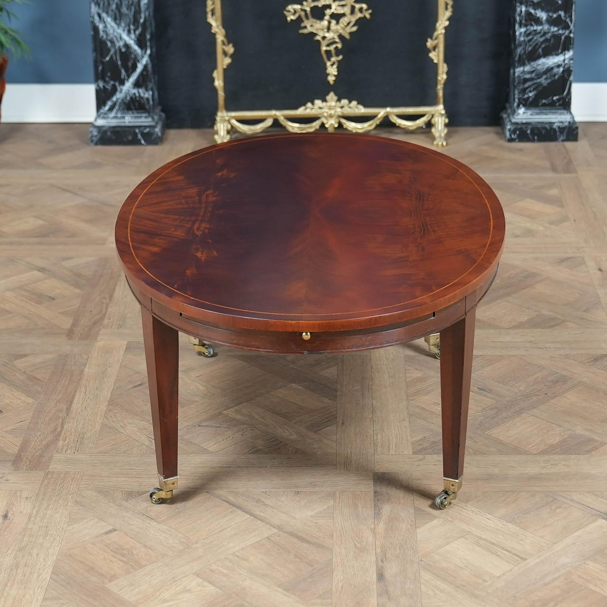 Late 20th Century NVIN0572 Vintage Baker Cocktail Table For Sale