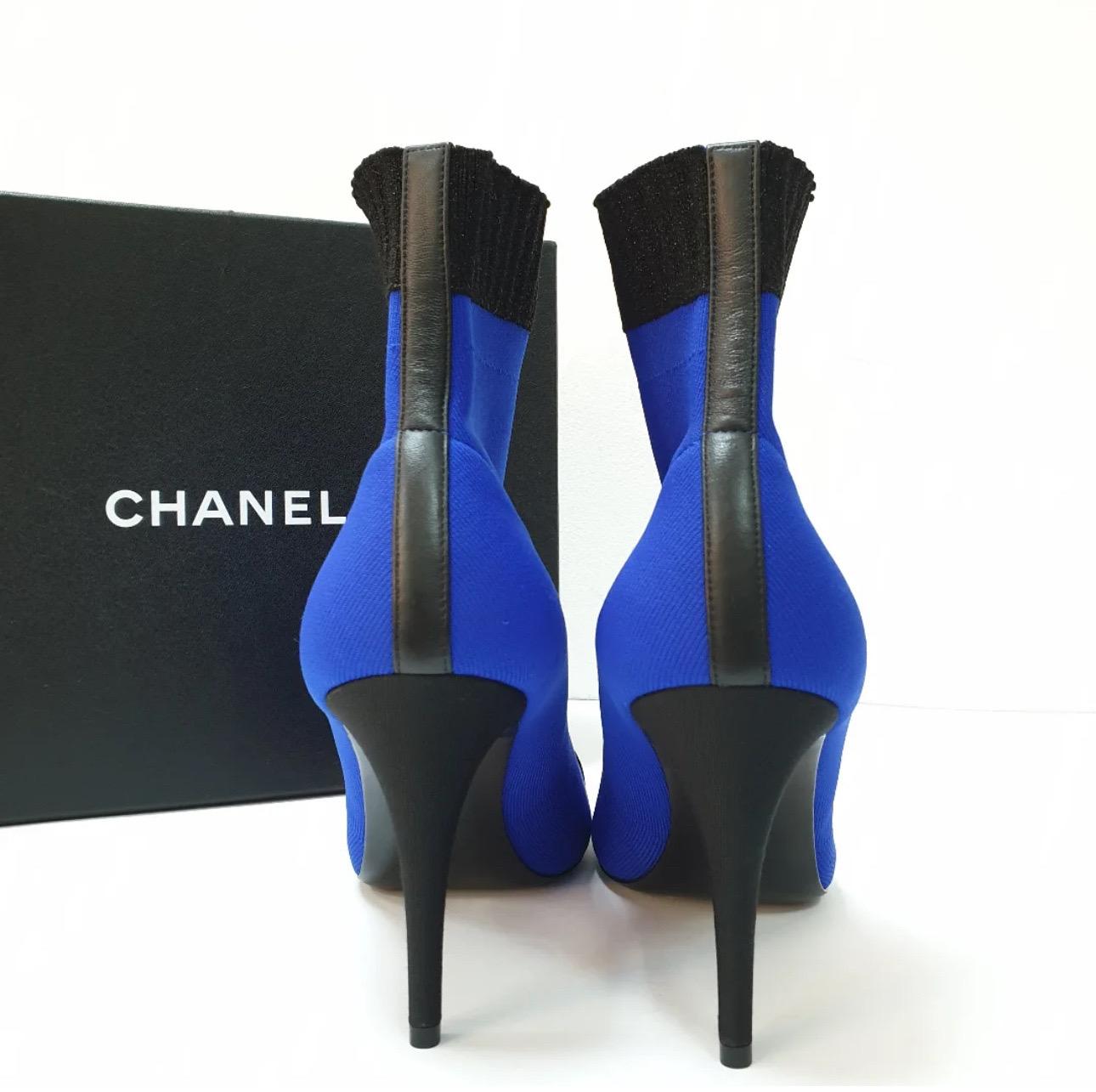 NWOB CHANEL 2019 Cobalt Blue Sock Booties Sz.41 For Sale 1