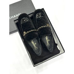 NWOB Chanel Black Suede Loafers Sz.41