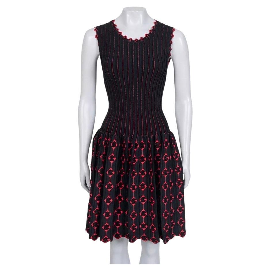 NWOT Alaïa Black Fitted Sleeveless Dress - IT38/XS