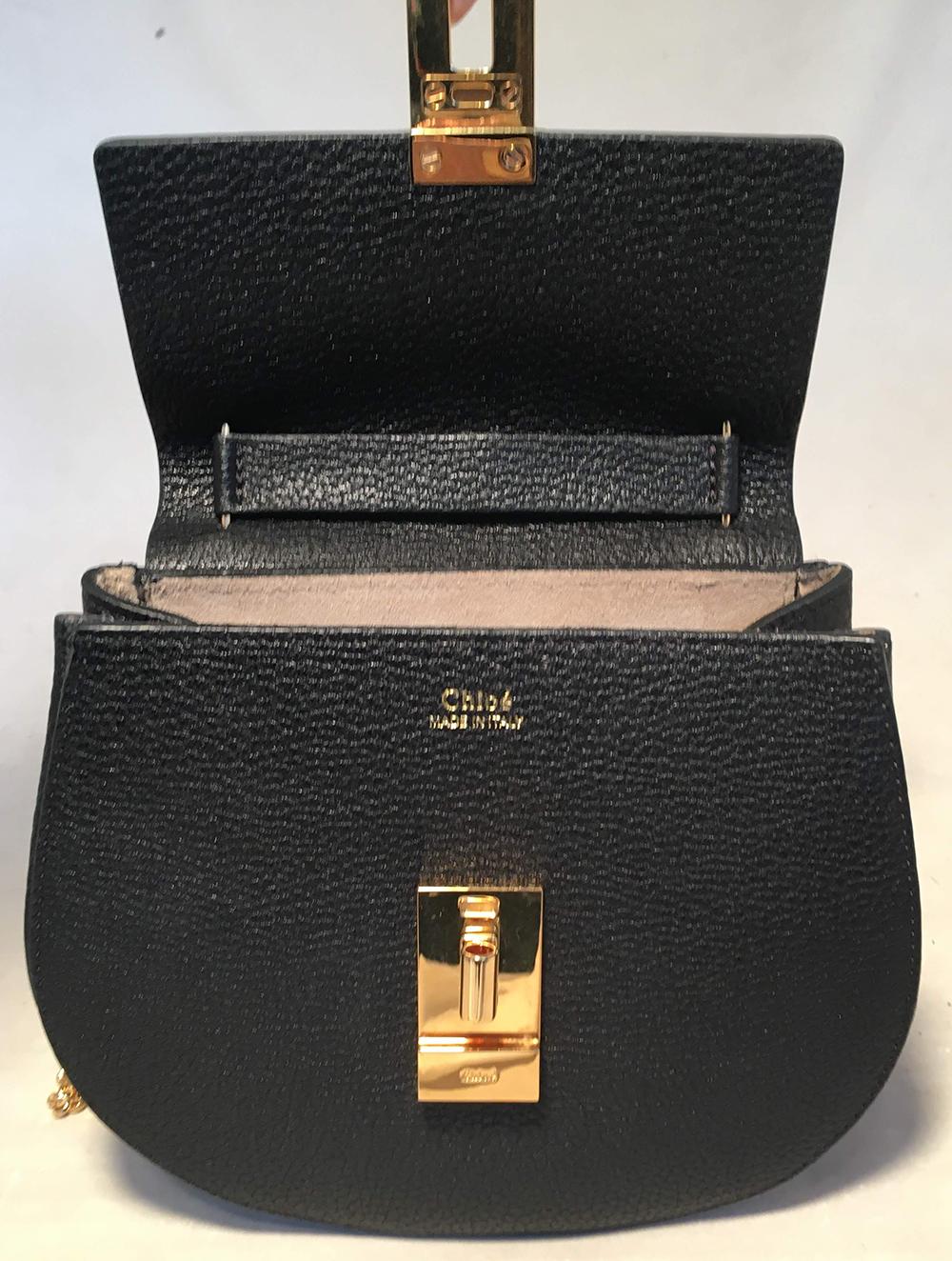 NWOT Chloe Mini Drew Black Leather Saddle Bag In New Condition For Sale In Philadelphia, PA