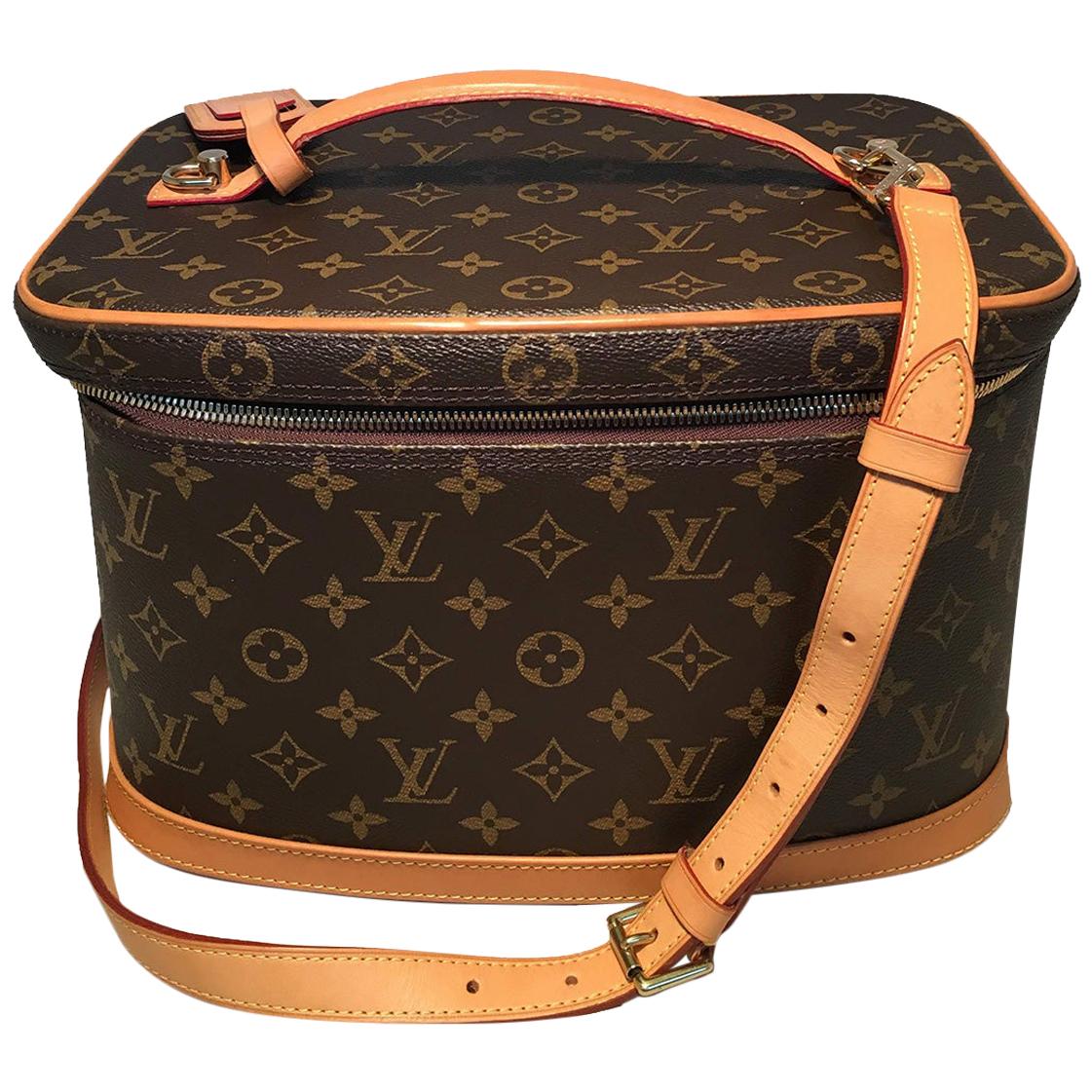 NWOT Louis Vuitton Nice Monogram Travel Train Case 