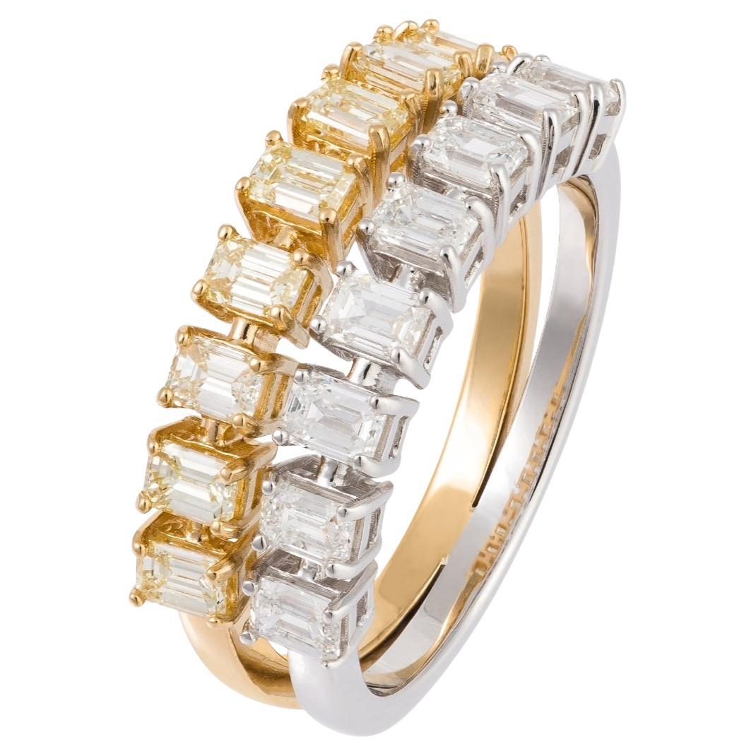 NWT 10 000 $ Bague en or 18KT, taille émeraude, diamant jaune, diamant blanc. en vente