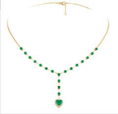 NWT $10, 000 18KT Gold Fancy Large Glittering Fancy Emerald Heart Necklace