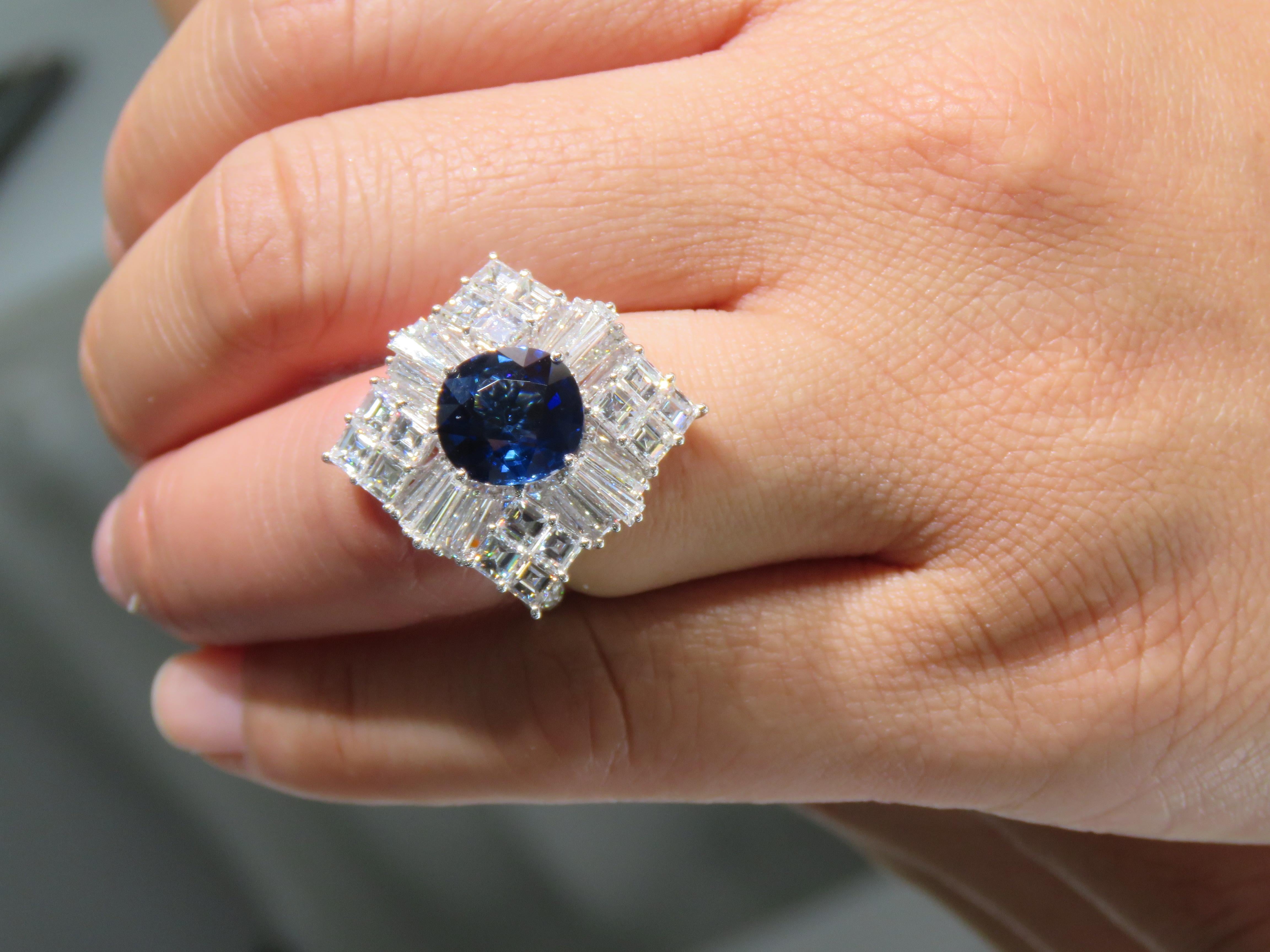 NWT $104, 000 18KT Gold Seltene wunderschöne 11CT glitzernde blaue Saphir Diamant Ring im Zustand „Neu“ im Angebot in New York, NY