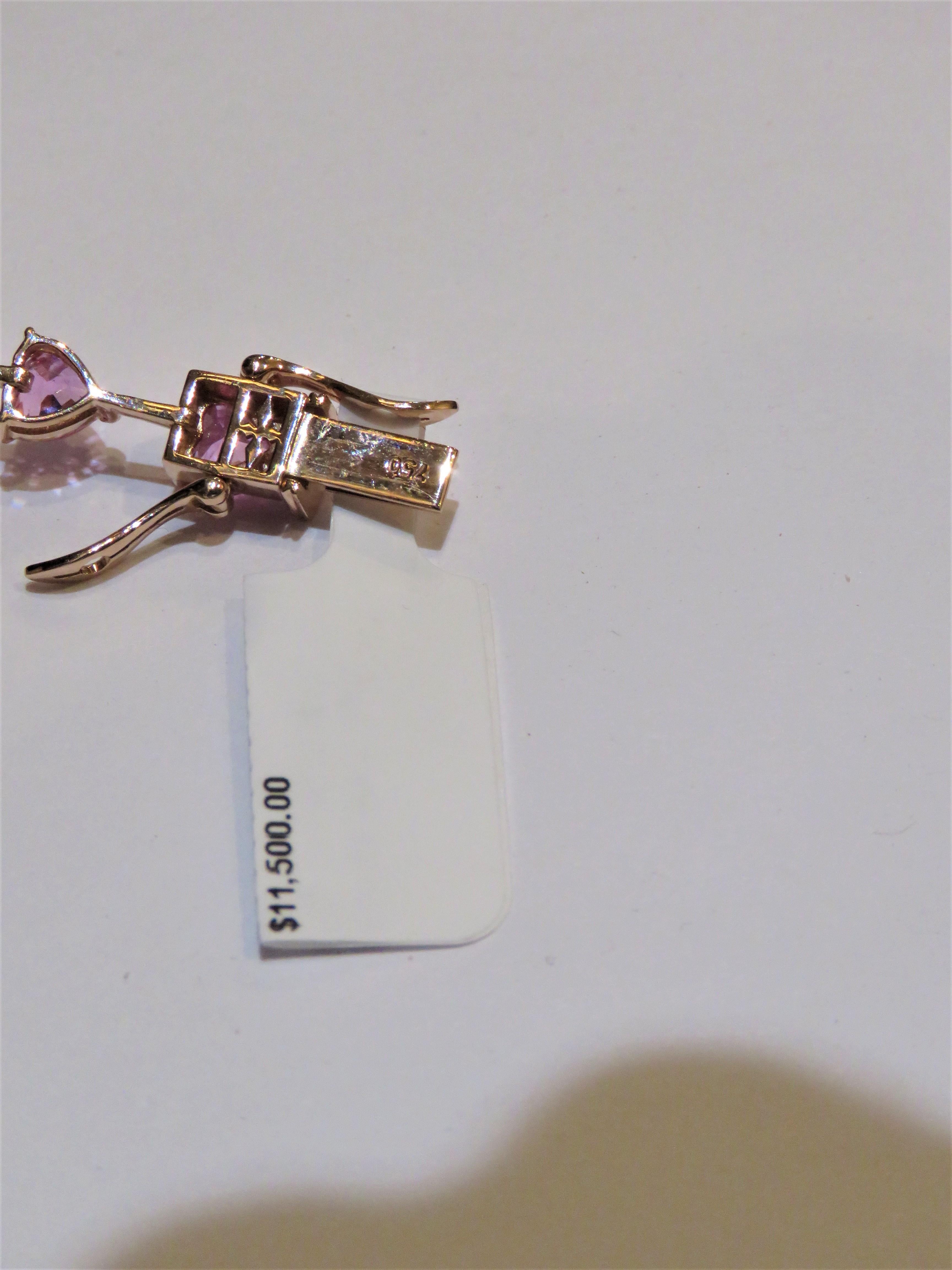 Women's NWT $11, 500 18KT Fancy Glittering Fancy Heart Pink Sapphire Tennis Bracelet For Sale