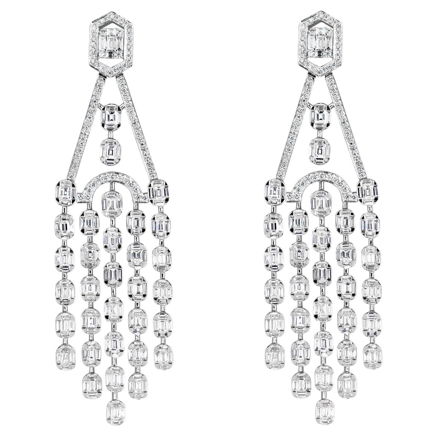 NWT $110, 000 Magnificent Fancy 18KT Gold Diamond Chandelier Fringe Earrings For Sale