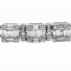 NWT $12, 200 18KT Gold Fancy Trillion Baguette Diamond Cuff Bangle Bracelet