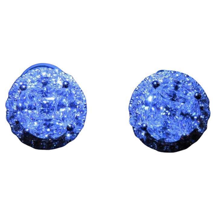 NWT $12, 000 18KT Glittering Large 2CT Diamond Stud Earrings For Sale
