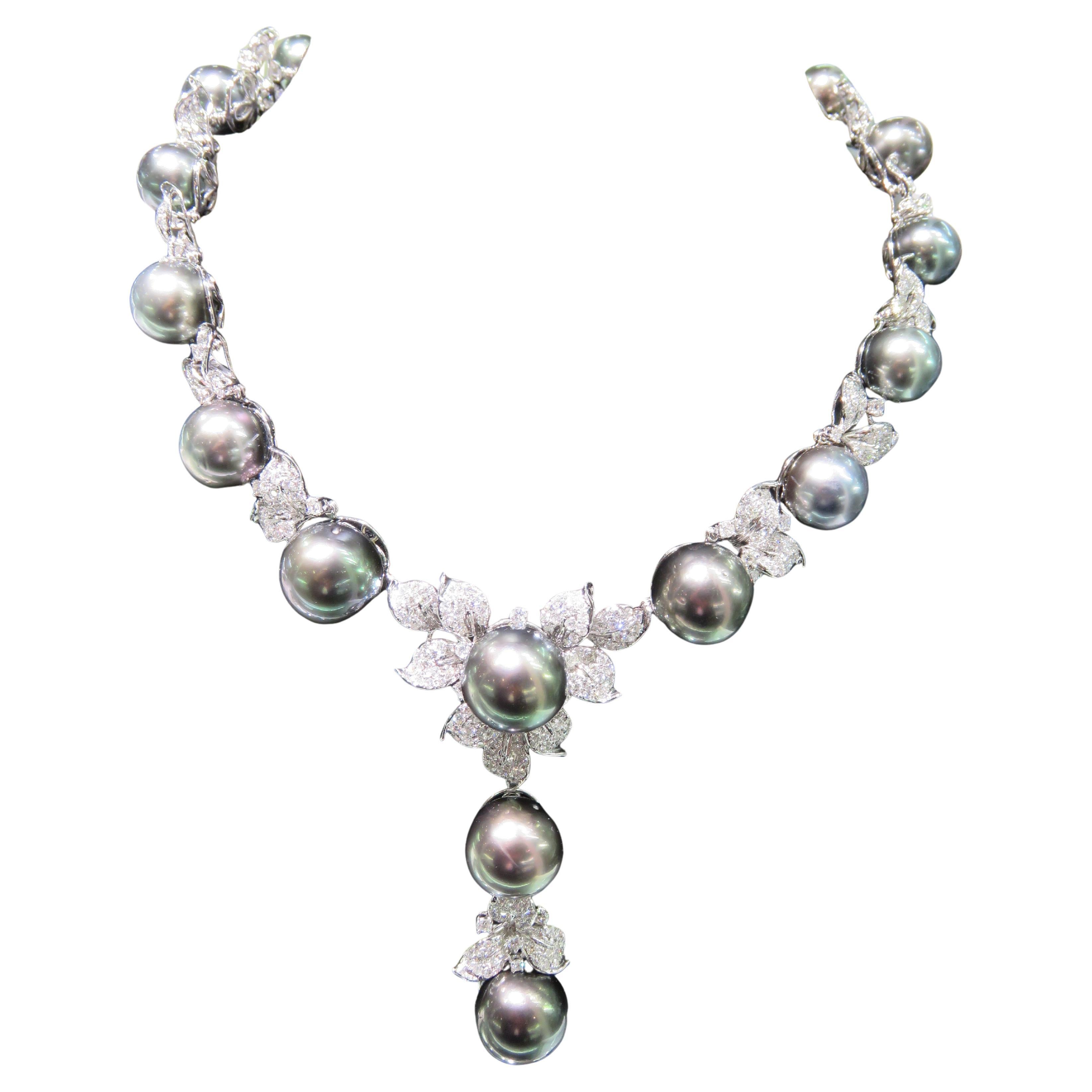 NWT $124, 000 Gorgeous 18KT Huge Black Tahitian Pearl Fancy Diamond Necklace en venta
