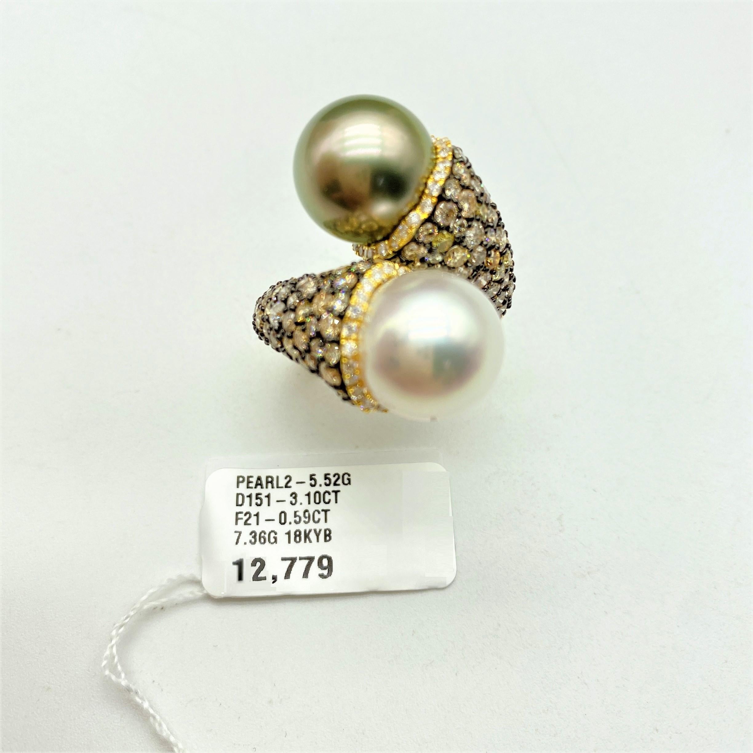 Women's NWT $12, 779 18KT Rare South Sea Pearl Tahitian Yellow Diamond Crossover Ring For Sale