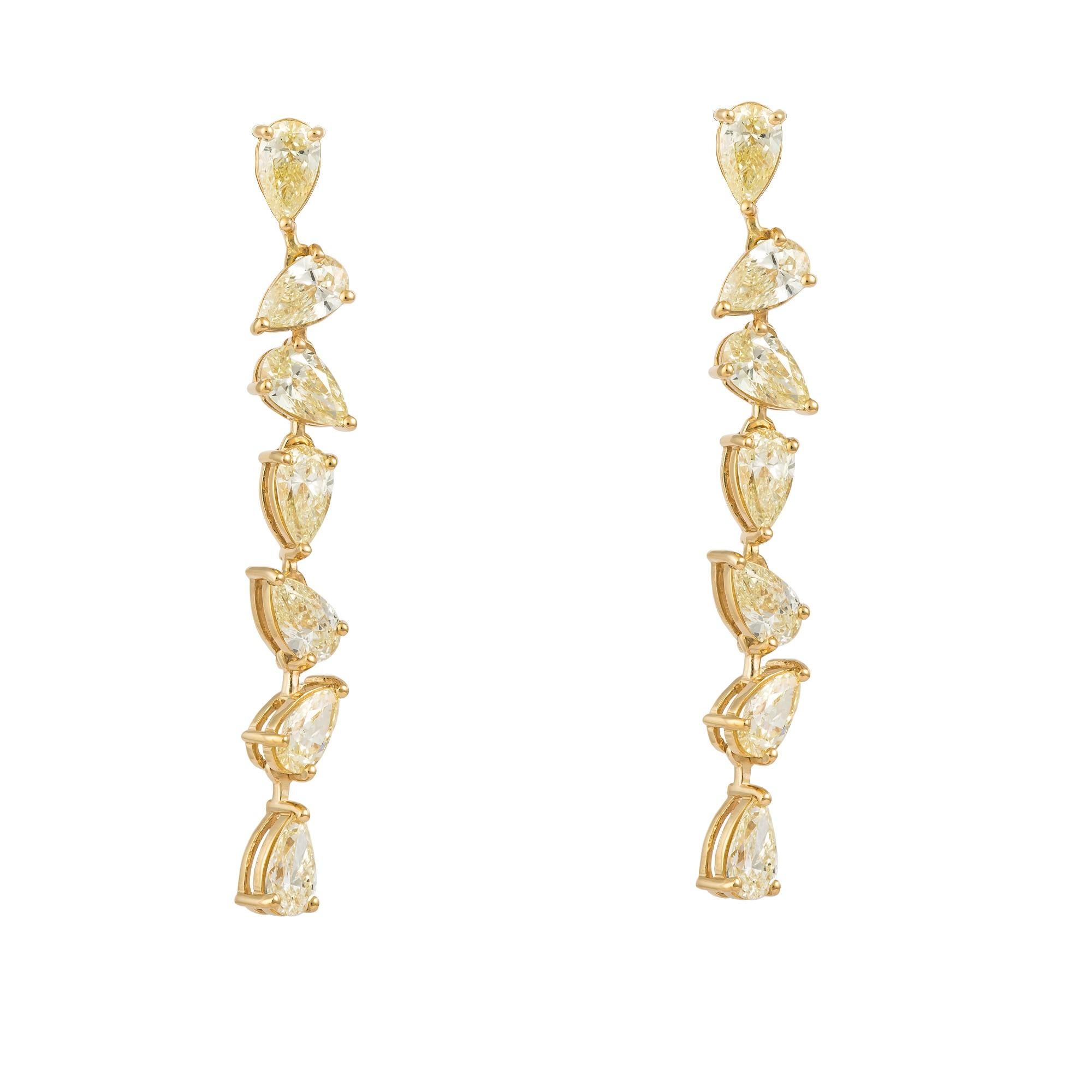 Taglio a goccia NWT $13, 500 Orecchini a goccia in oro 18KT con diamanti gialli e fantasia in vendita