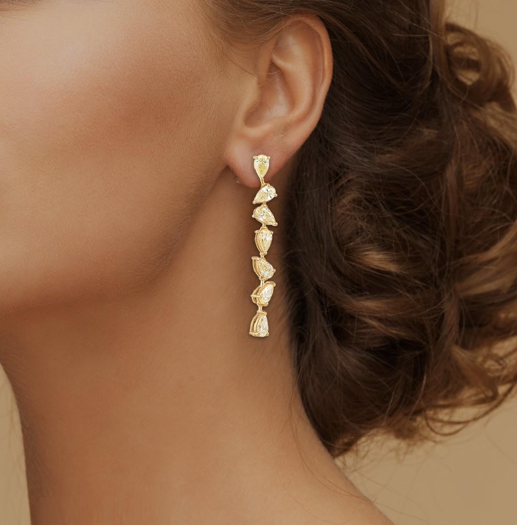 NWT $13, 500 Orecchini a goccia in oro 18KT con diamanti gialli e fantasia In condizioni Nuovo in vendita a New York, NY