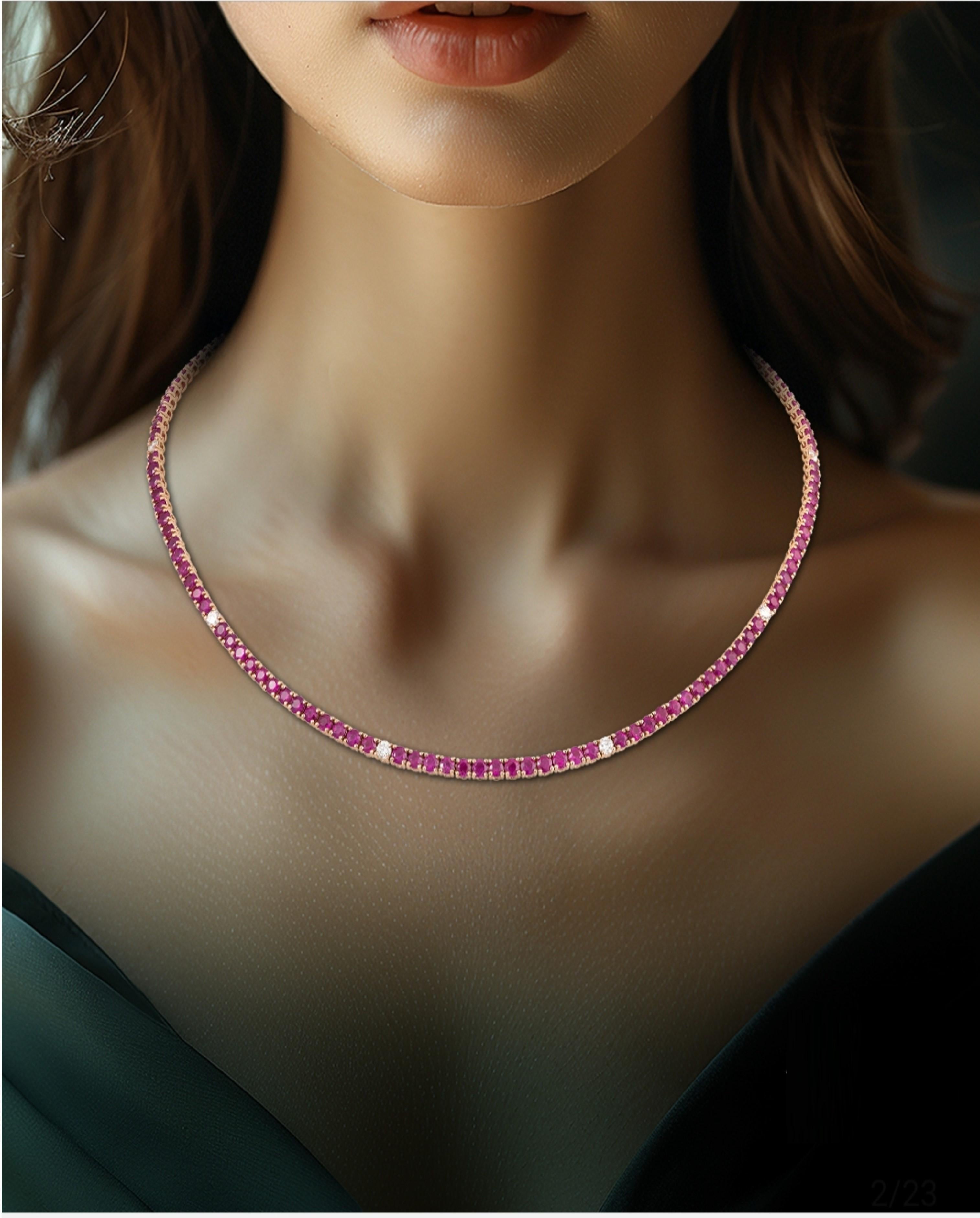 Taglio misto NWT $13, 500 Rara e importante collana in oro 18KT con diamanti bianchi e rubini in vendita