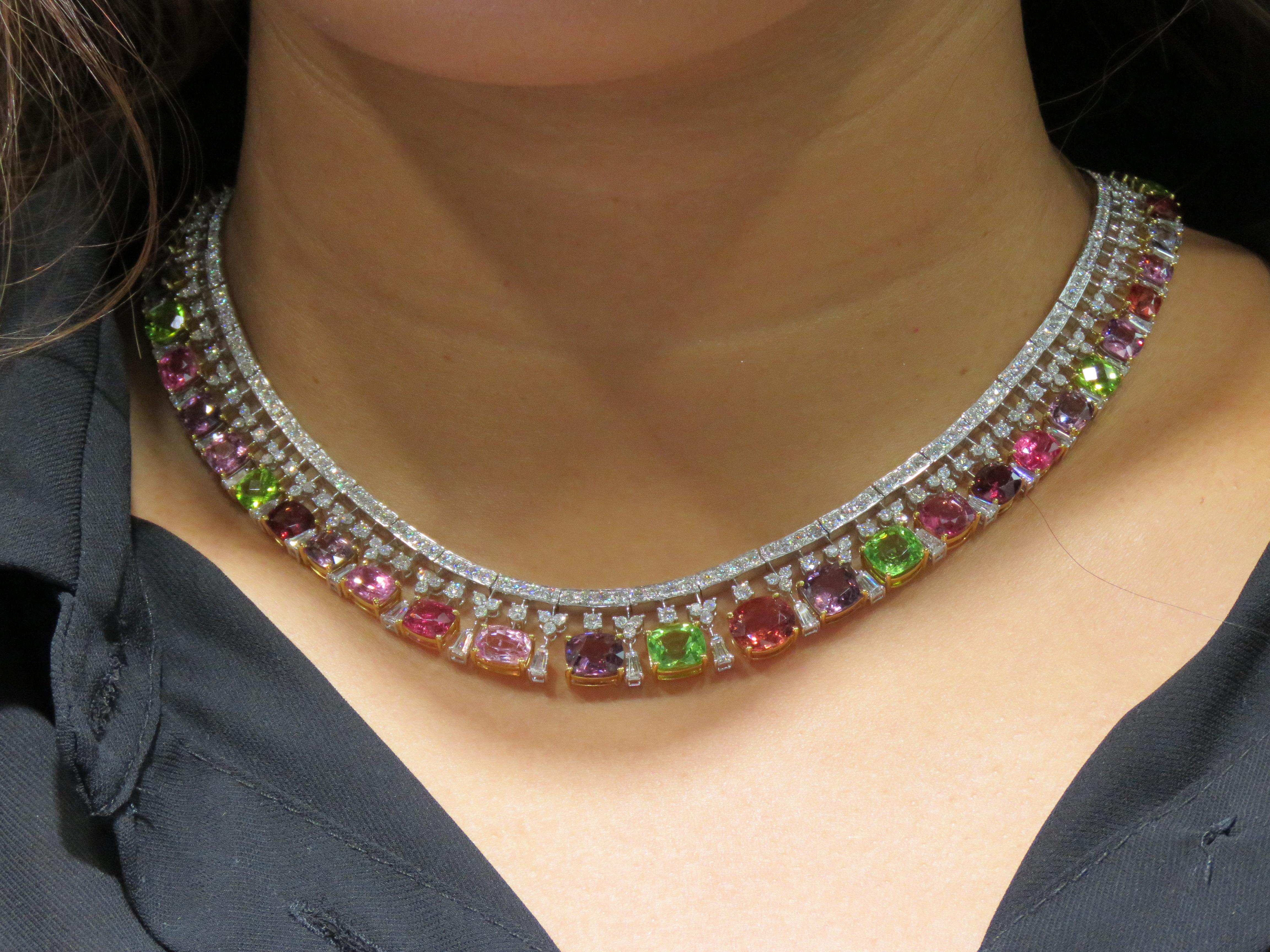 NWT $136, 000 18KT Gold Glittering Fancy Colored Spinel Jeweled Diamond Necklace For Sale 1