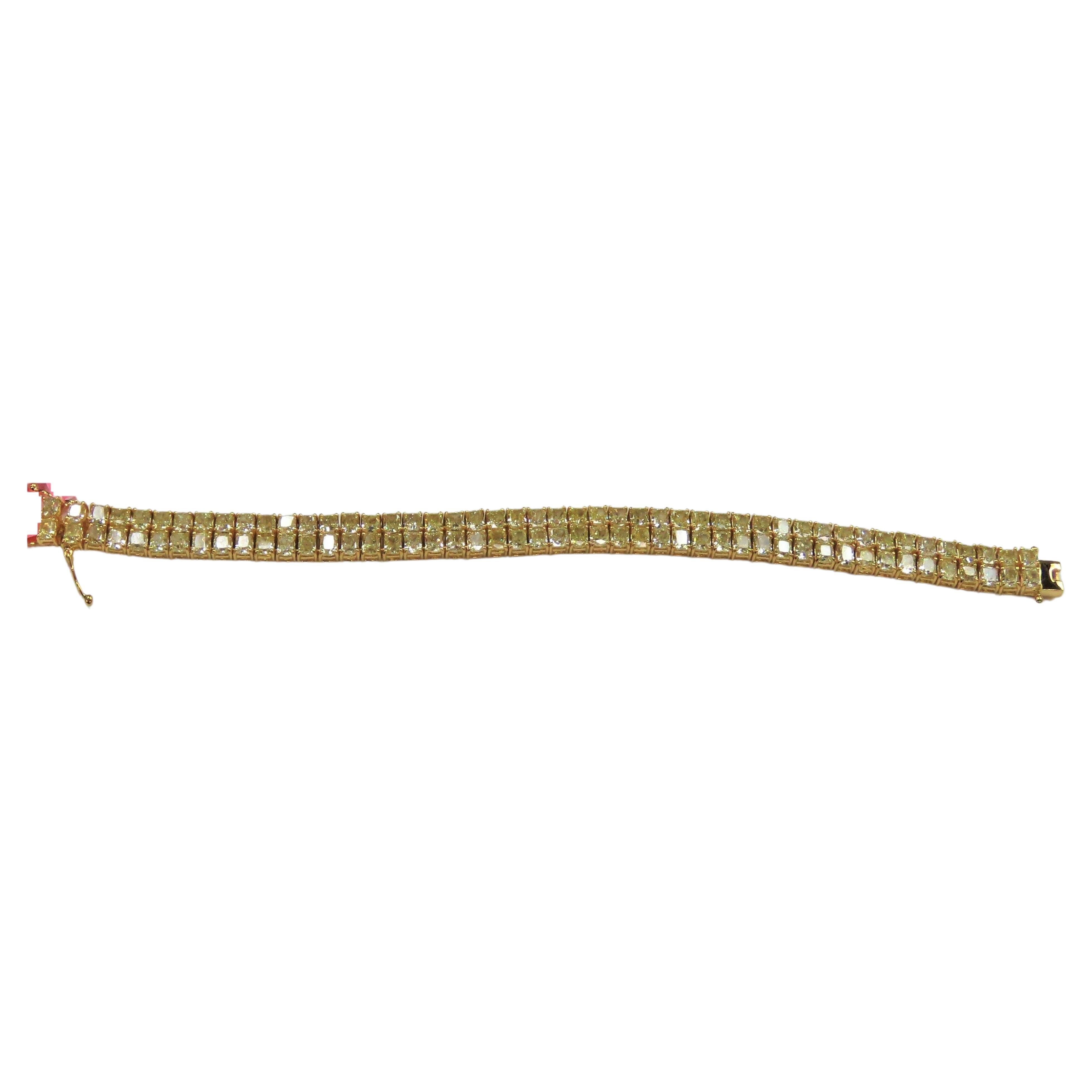 Nwt $137, 644 Rare Fancy 18kt Gold Gorgeous 24ct Fancy Yellow Diamond Bracelet For Sale