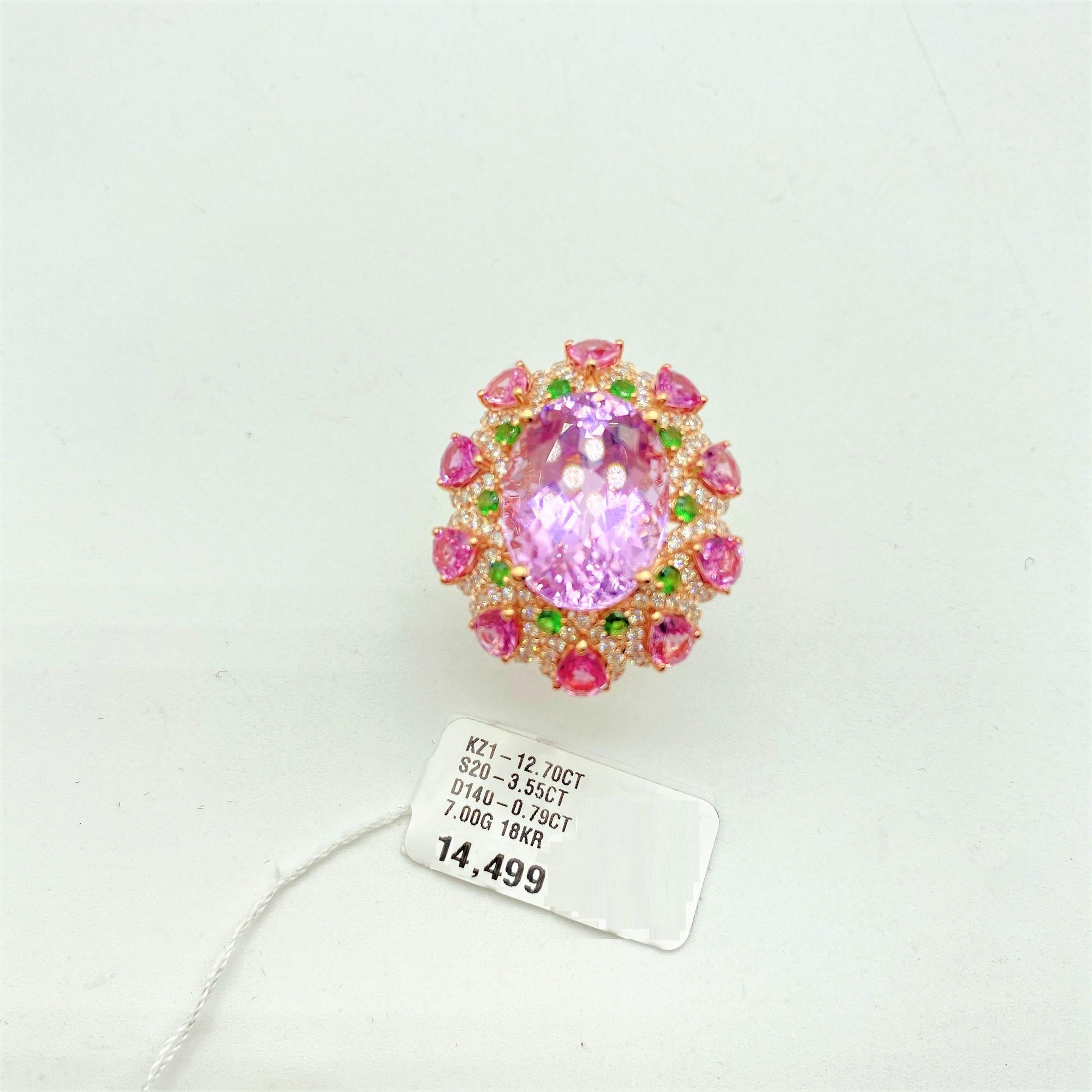 Women's NWT 14, 499 Rare 18KT Fancy Glittering Large Kunzite Pink Sapphire Diamond Ring For Sale