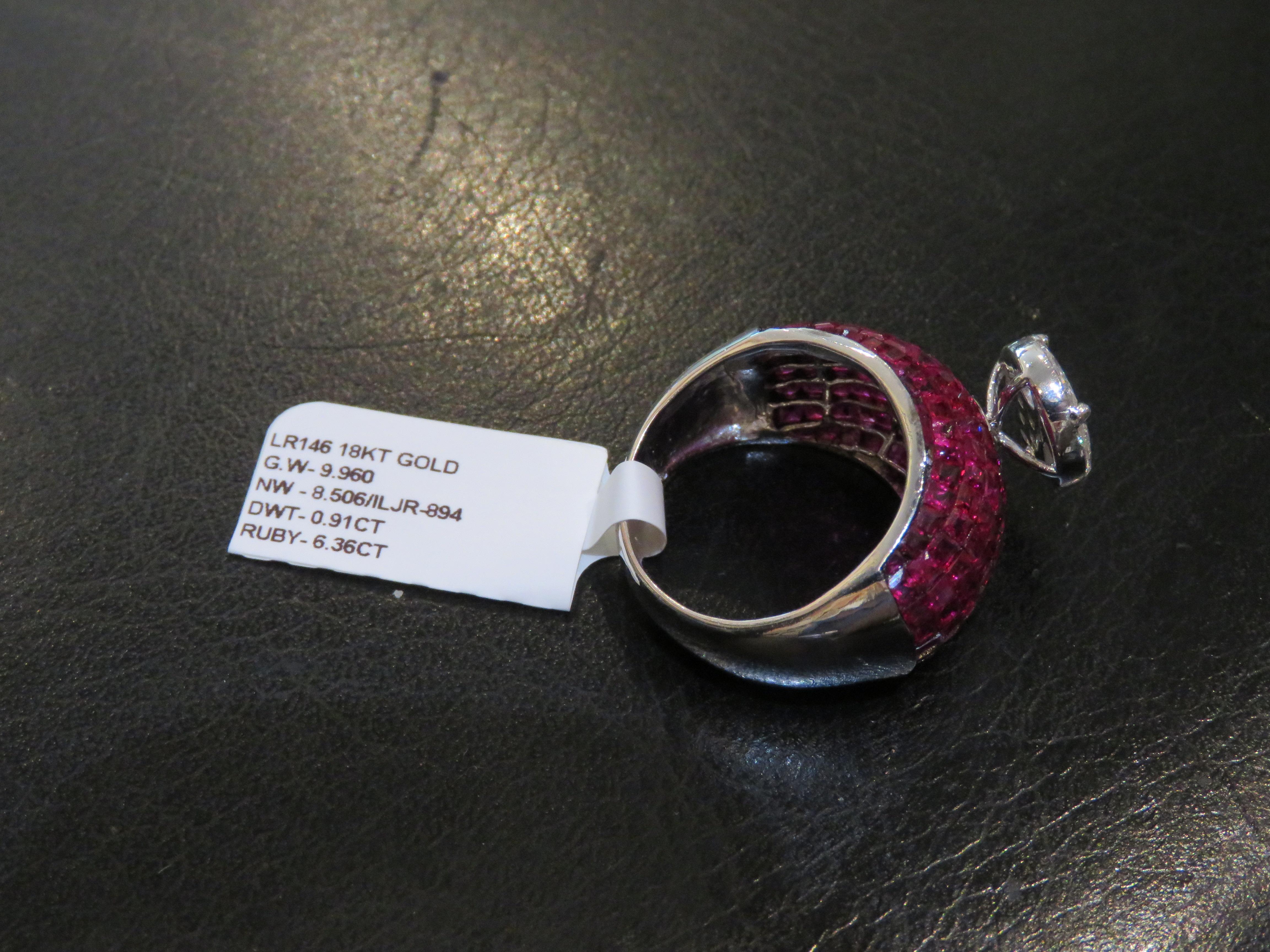 NWT $15, 000 Anillo Bombe de Oro 18KT con Diamante y Rubí de Fantasía en Nuevo estado para la venta en New York, NY