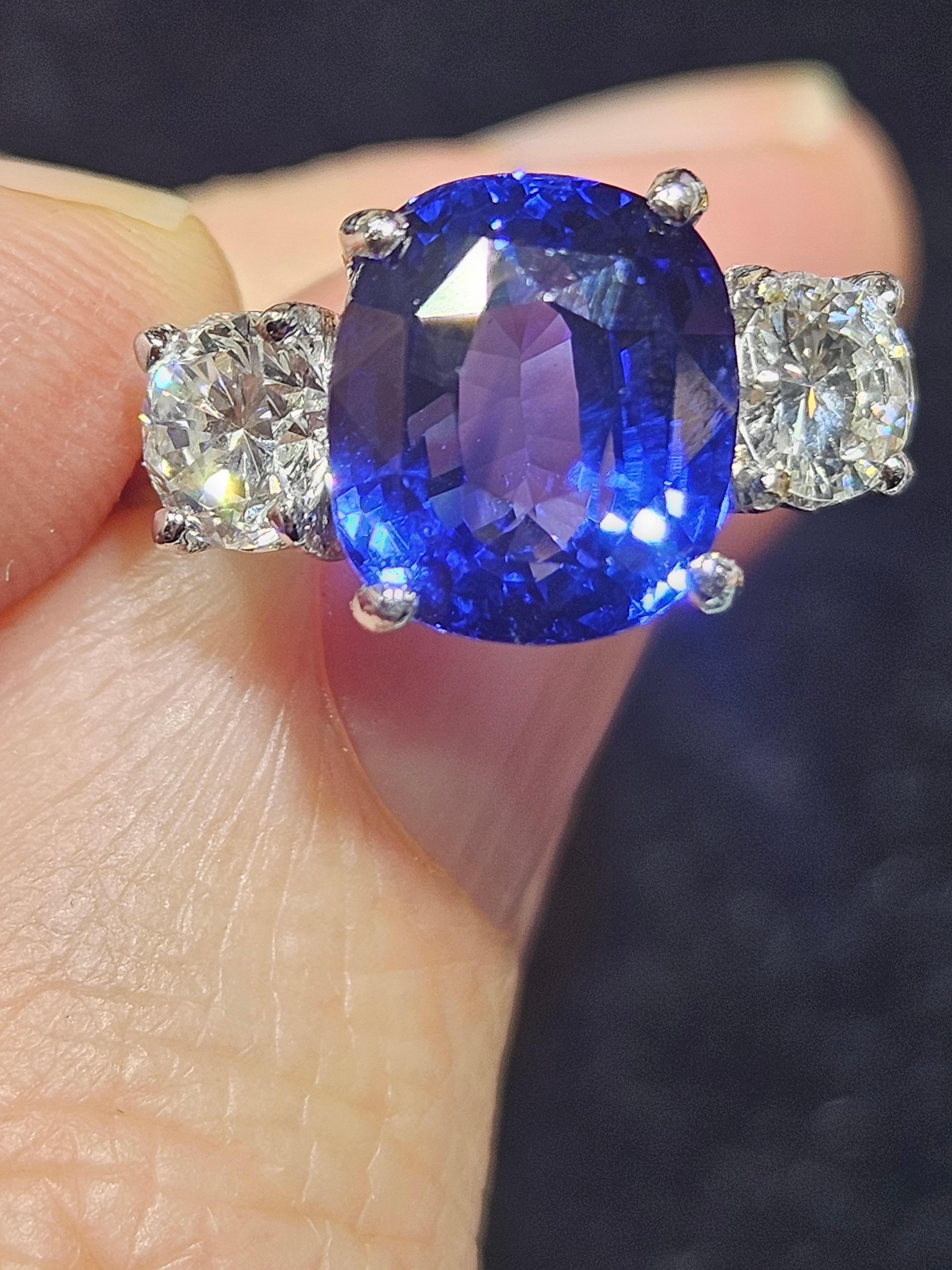 Taglio misto NWT $150, 000 Oro 18KT Raro Splendido Anello con diamante e zaffiro blu di Ceylon di grandi dimensioni in vendita