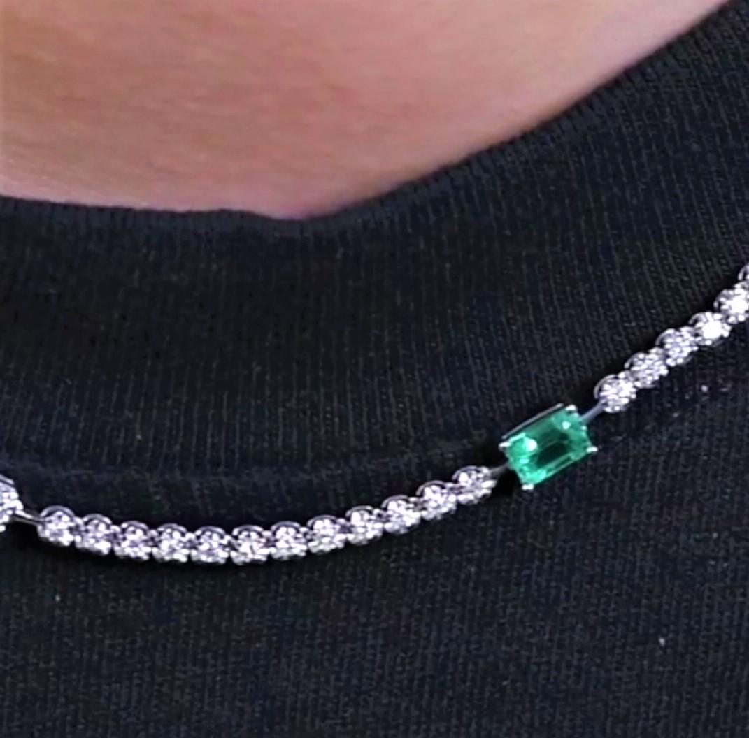 Women's NWT $15, 000 Rare Gorgeous 18KT Gold Fancy Baguette Diamond and Emerald Necklace For Sale