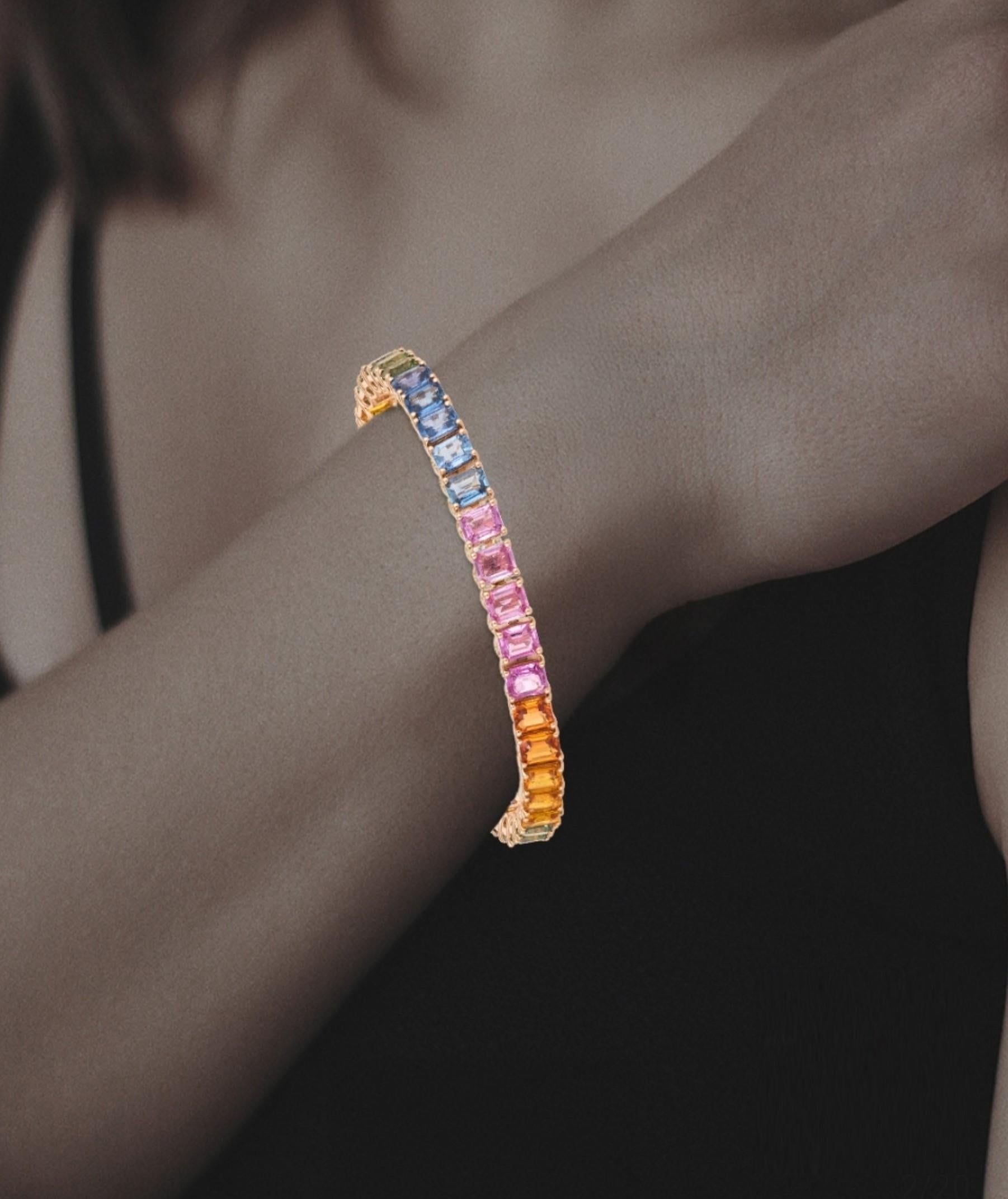 NEU $16, 000 18KT Fancy Großes glitzerndes Fancy 20CT Regenbogen-Saphir-Armband, neu mit Regenbogen-Saphir im Zustand „Neu“ im Angebot in New York, NY