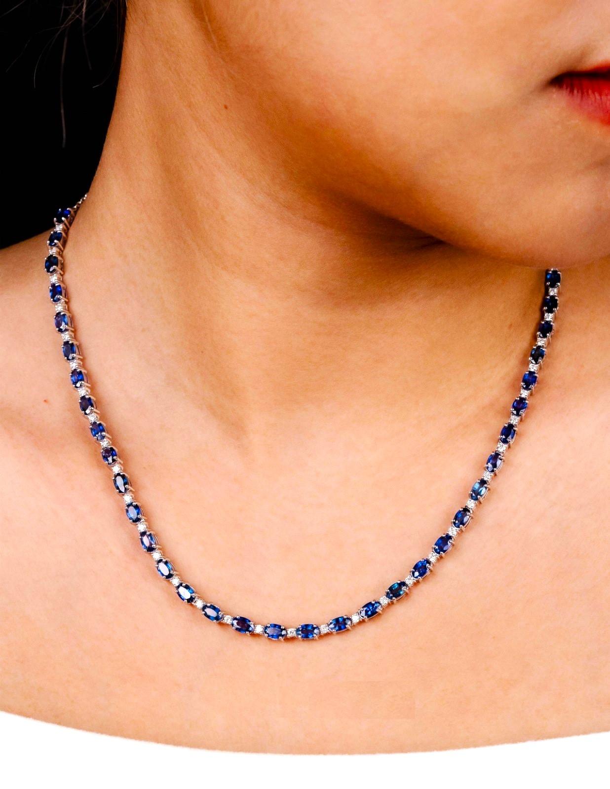 NWT $16, 000 18KT Fancy Large Glittering Fancy Blue Sapphire Diamond Necklace In New Condition For Sale In New York, NY