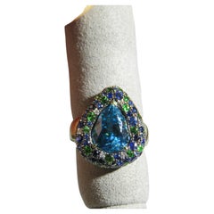 NWT $16, 800 18KT Gold Gorgeous LARGE Rare 9CT Blue Zircon and Diamond Ring