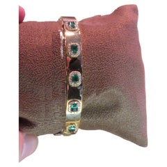 NWT $16, 900 18KT Gold Fancy Glittering Emerald Diamond Bracelet Bangle Cuff