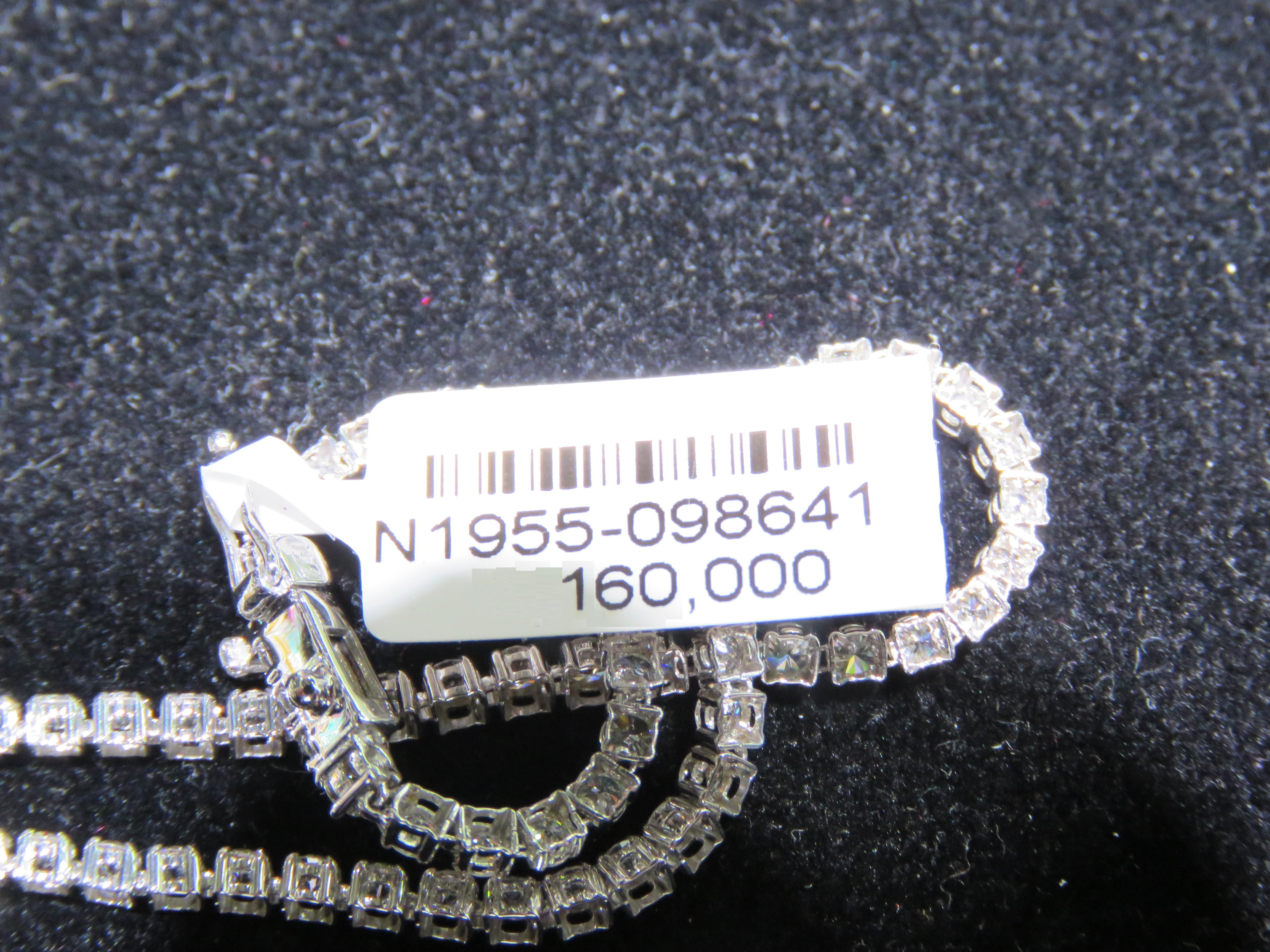 Donna NWT 160, 000 18KT Magnifica e rara collana di diamanti con tormalina Paraiba da 15ct in vendita