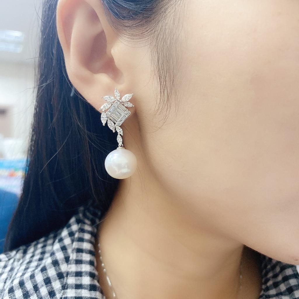 NWT $16, 109 Rare 18KT White Gold Fancy Large South Sea Pearl Diamond Earrings In New Condition For Sale In New York, NY