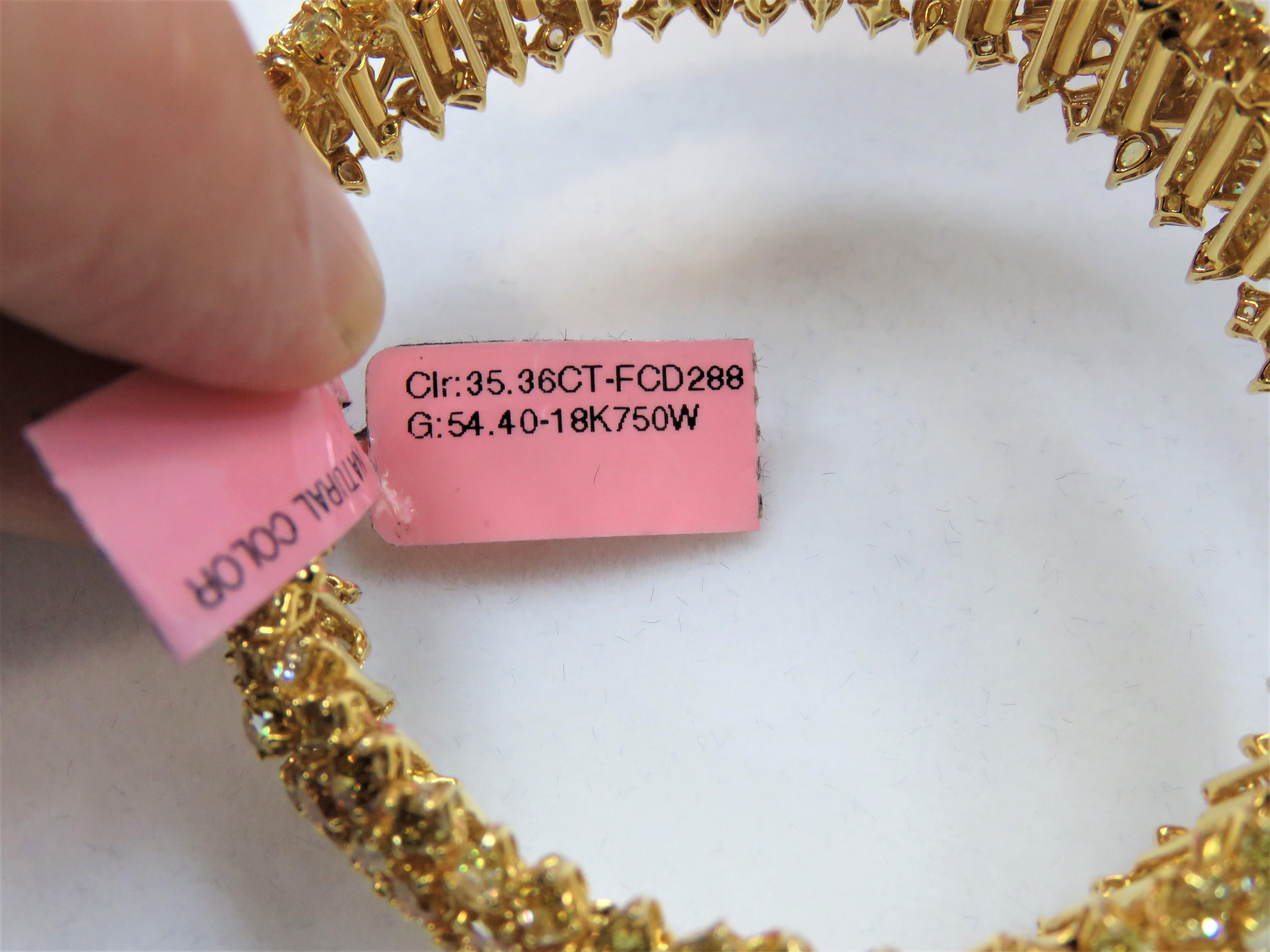 NEU $165, 703 Seltenes Fancy 18KT Gold Wunderschönes 35CT Ausgefallenes gelbes Diamantarmband im Zustand „Neu“ im Angebot in New York, NY