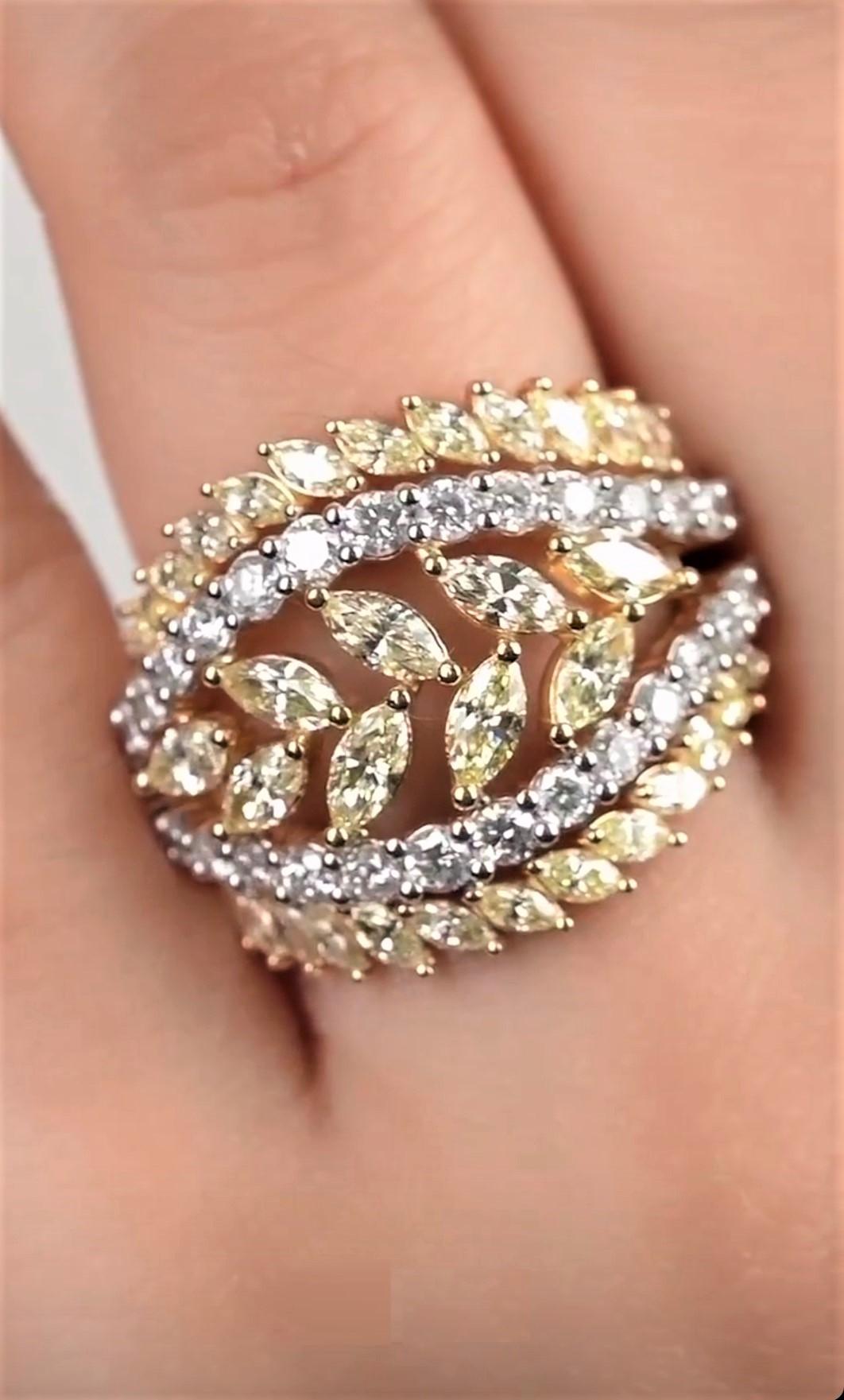 NWT $17, 500 Rare 18KT Yellow Gold Large Gorgeous Glittering Yellow Diamond Ring