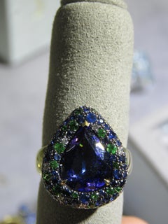 NWT $18, 000 18KT Gold Gorgeous LARGE Rare Fancy 7CT Tanzanite and Diamond Ring