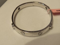 NWT $18, 826 18 Karat White Gold Fancy Glittering Diamond Screw Bangle Bracelet